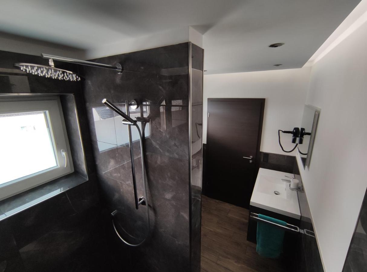 Ferienwohnung Am Wiedenberg Arnsberg Buitenkant foto